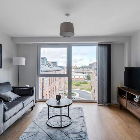 Spacious 1 Bedroom Apartment In A Converted Mill Leeds  Exteriör bild